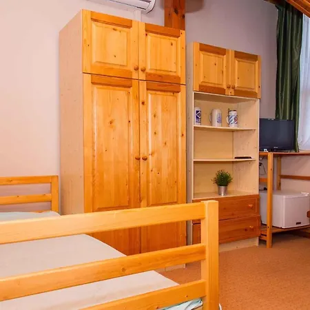 Apartment In 36528 *