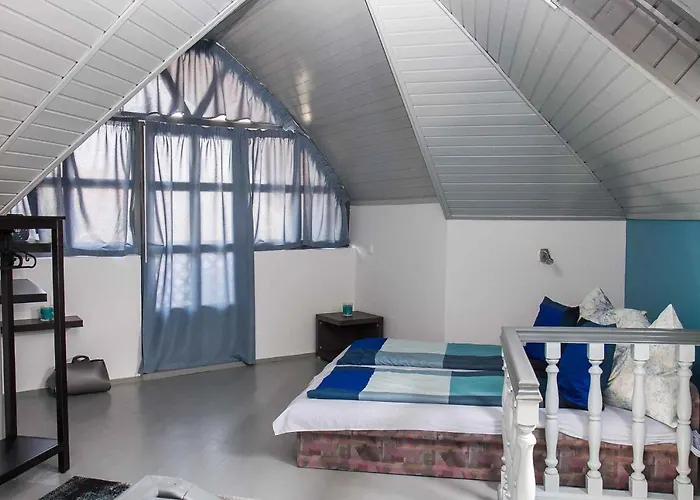 In 36528 Balatonkeresztúr